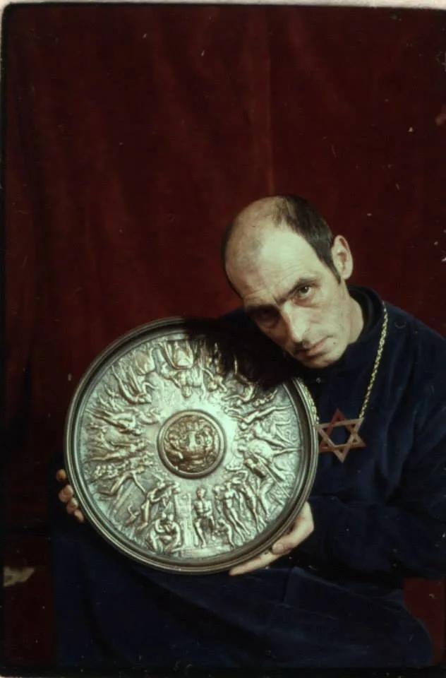 Images of Alex and Maxine Sanders with Tarot cards plus other ritual items