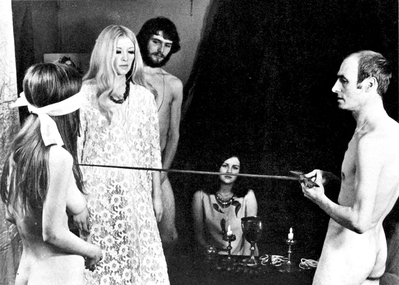 Initiation of Janet Farrar (nee Owen)