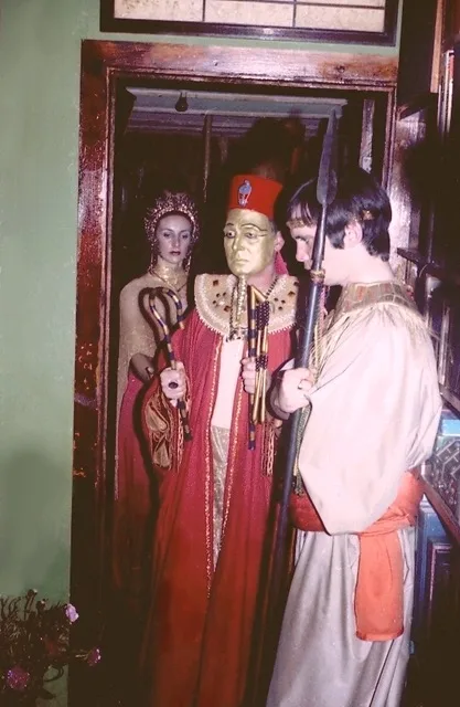 Sed Rite - Alex Sanders at the Temple of the Mother, 15 Clanricarde Gardens, London, 1976